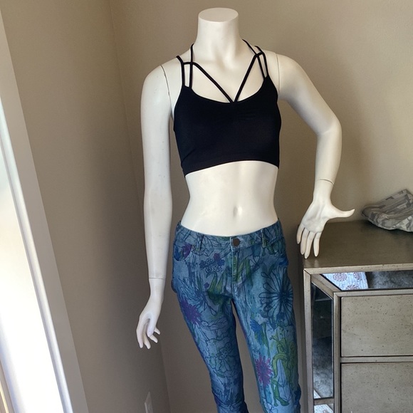 Suzette Strappy Crop Bralette - Picture 2 of 6